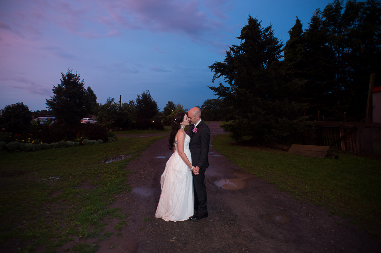 Becker-Farms-Vineyards-Wedding-Sunset-786