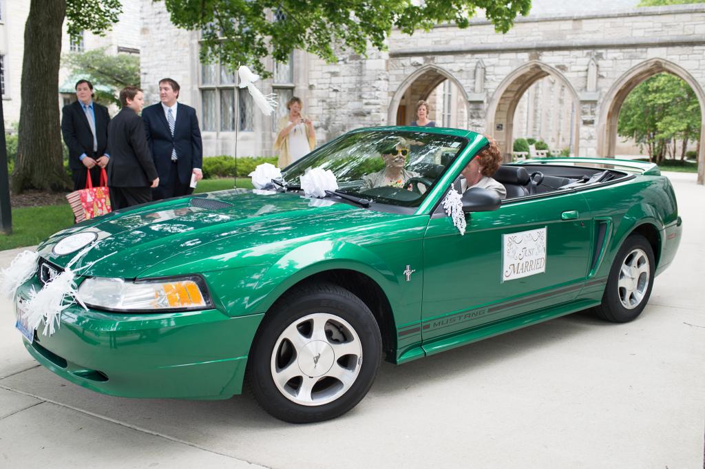 Blog_same-sex-marriage-wedding-alice-millar-chapel-mustang-navy-pier-skyline-rive-reception (3 of 5)