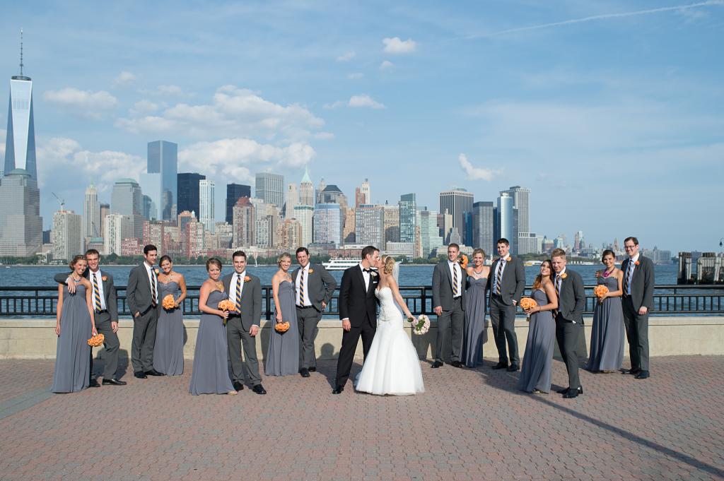Blog_new-jersey-wedding-bridal-party-portraits-liberty-state-park-new-york-skyline