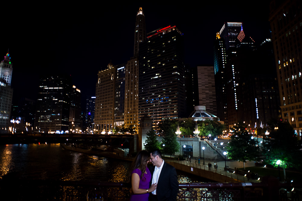 chicago-river-engagement-session-3