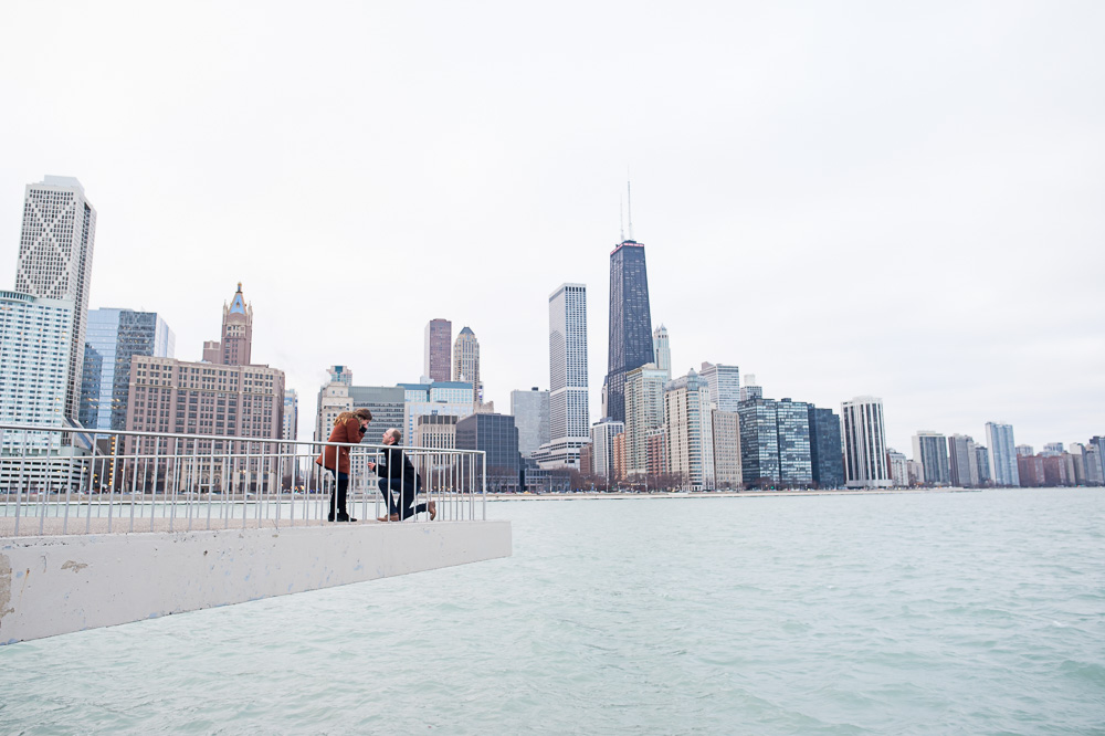 chicago-skyline-surprise-engagement-2.jpg