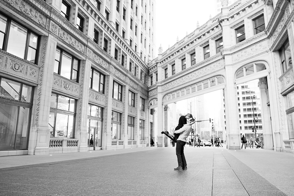 surprise-proposal-photographer-chicago-downtown_0001
